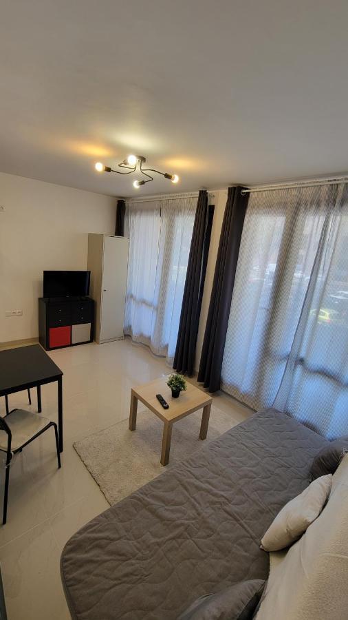 Apartment Chekal Marseille